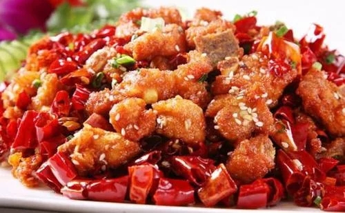  中国好吃辣味菜排名，水煮鱼只能倒数第二，第一名辣到骨髓